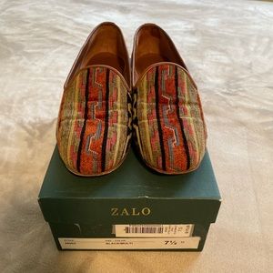 Sold 🙅🏼‍♀️ Zalo women’s loafers size 7.5